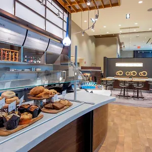 Hotel Courtyard By Marriott Queens/fresh Meadows, New York